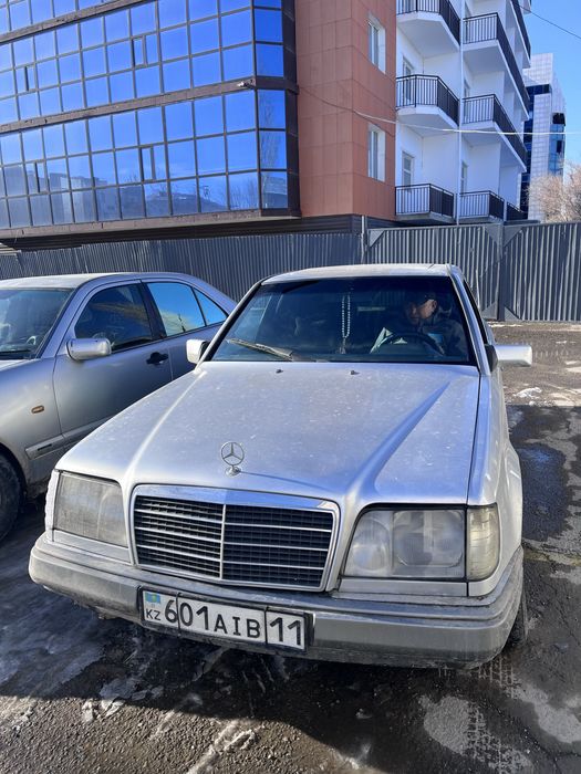 Машина продаётся