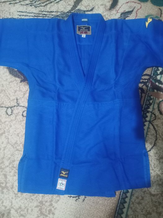 Kimano Letzenziyoni arginal