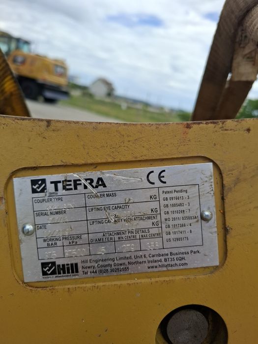 Cuplaj rapid hidraulic, bolțuri 45mm pt buldo excavator 3CX/4CX nou