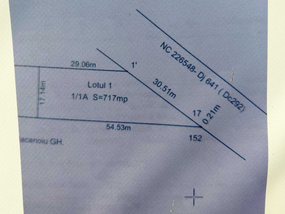 Vand 717 mp , teren intravilan in Craiova