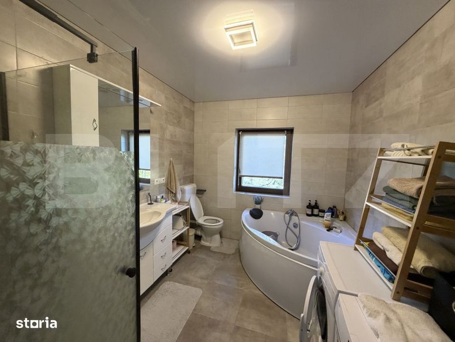 Casa cu 3 camere, 143 mp, teren 900 mp, zona Bilghez