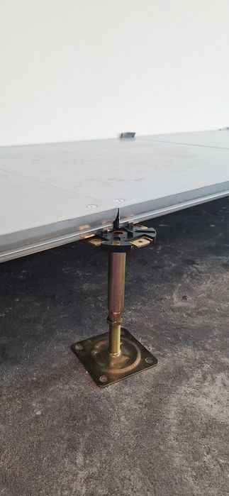 фальшпол монтаж услуги