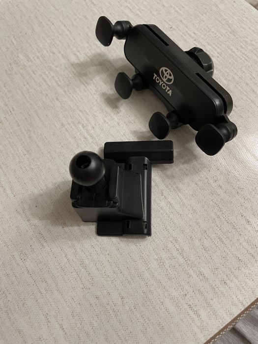 Toyota previa держатель телефона