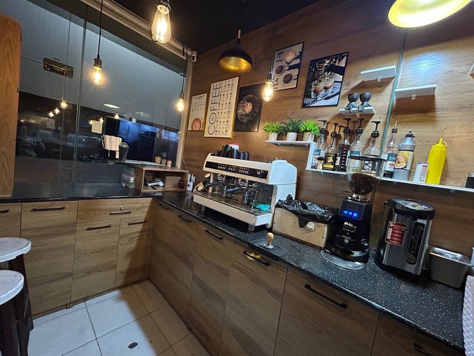 Продам кофейню в Юнусабаде (возле Архитектурного института).