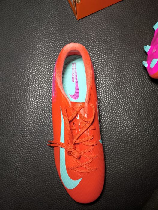 Футболни обувки  Nike Mercurial  Air Zoom Vapor 16 .чисто нови Номера