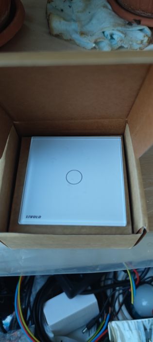 Întrerupător Bseed Smart Touch Zigbee și Întrerupătoare Livolo Touch