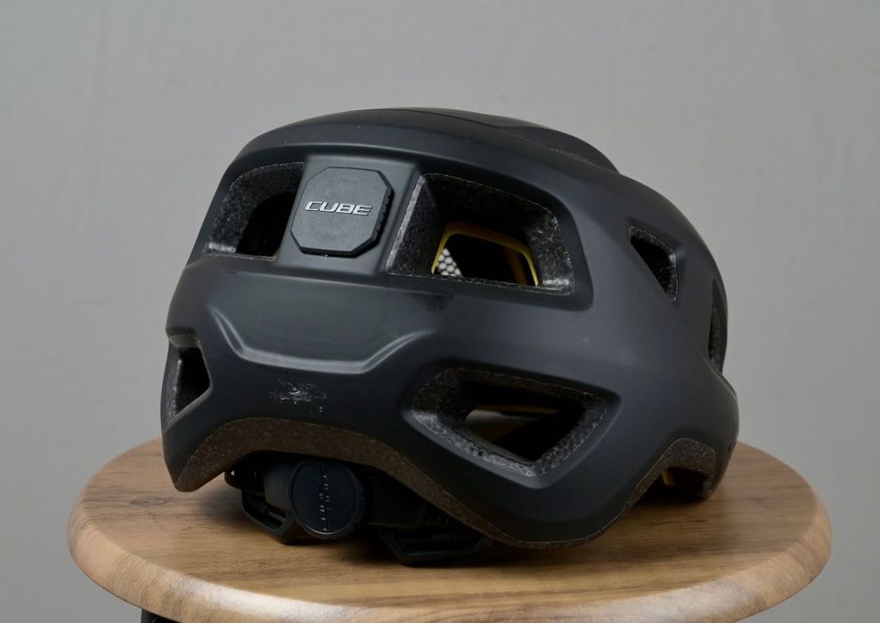 Каска за велосипед CUBE FLEET BLACK