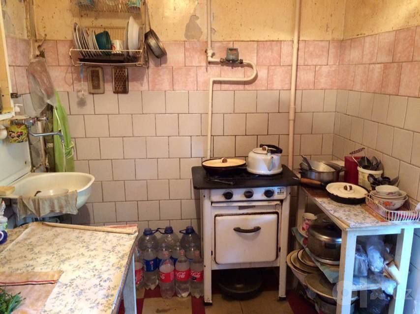 Продается 2 х комнатная квартира Пустая