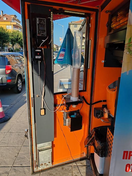 Вендинг автомат за фреш Oranfresh or70