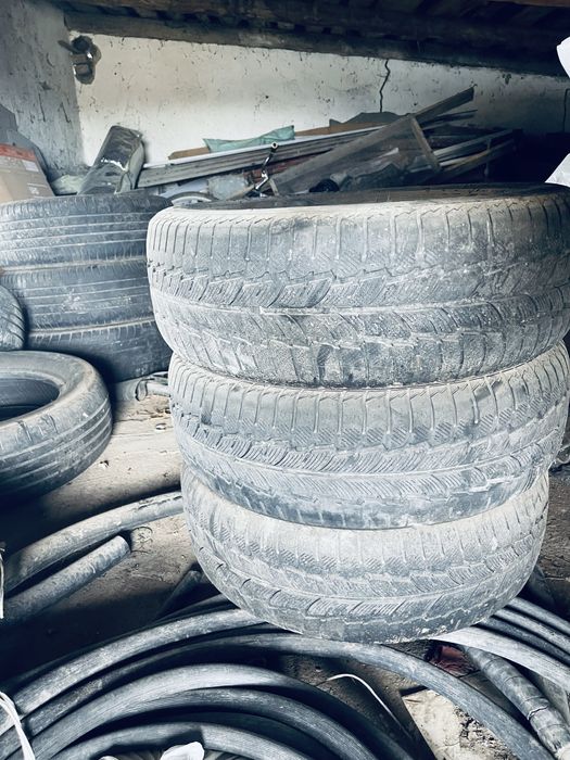 Продаю шины от audi