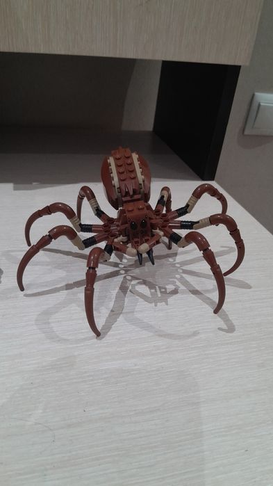 Лего гарри поттер арагог оригенал