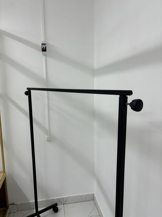 Вешалка напольное