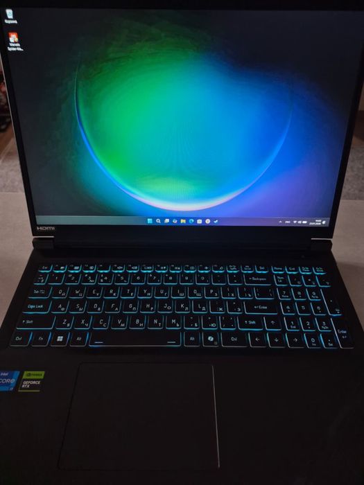 ноутбук Gigabyte