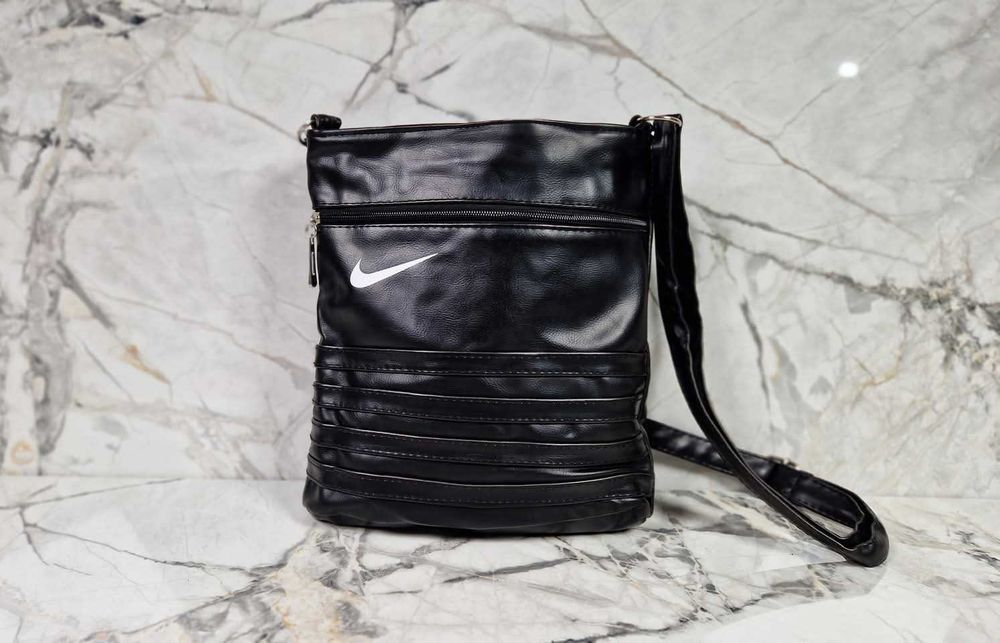 Дамска чанта с удължена дръжка за през рамо