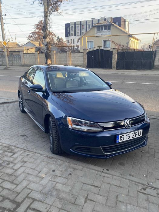 Volkswagen Jetta Hybrid