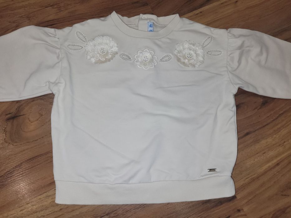 Пуловер и блузка Mayoral, 86см.