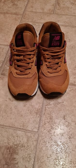 New balance adidasi dama