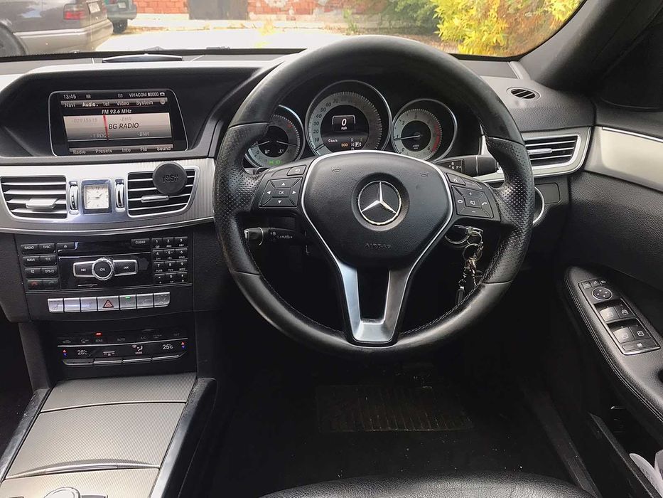 Mercedes e class w212 facelift 2013година OM 651