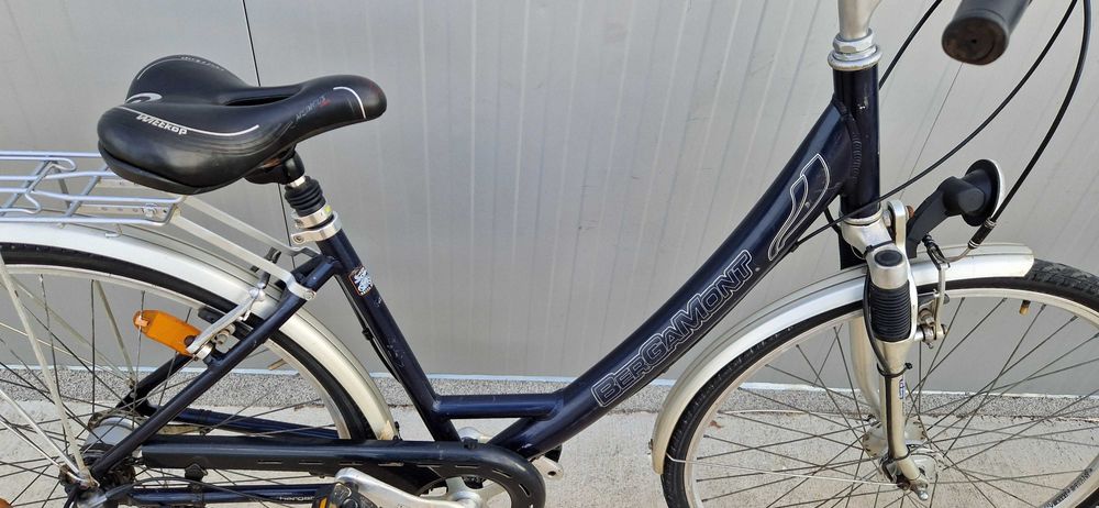 Дамски алуминиев велосипед BERGAMONT колело 28"