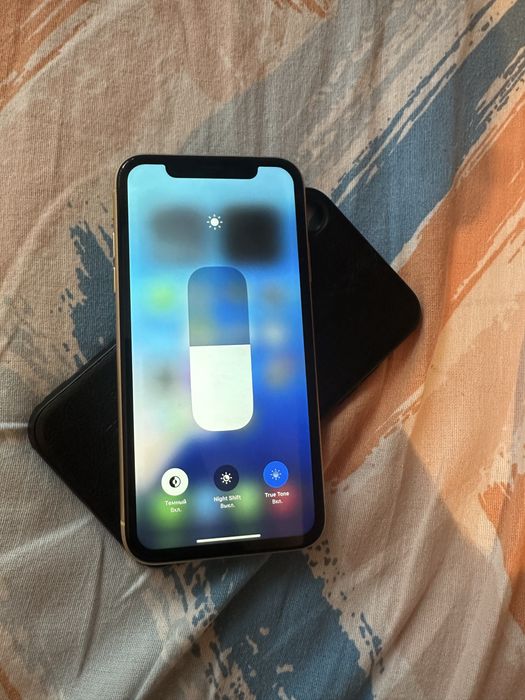 Айфон Xр 64gb IPhone
