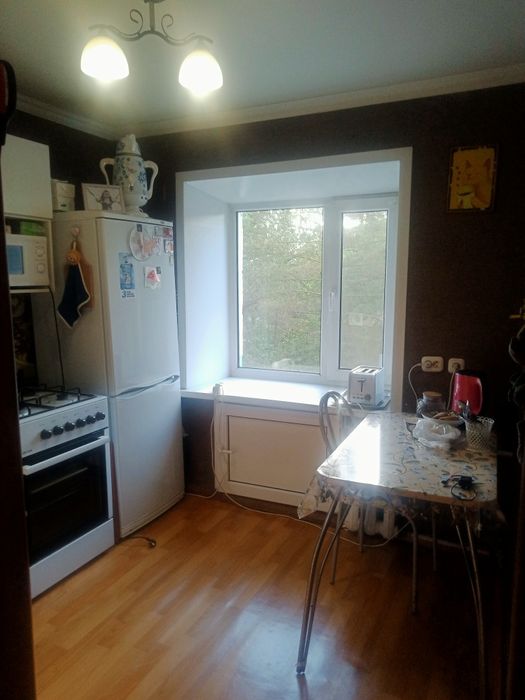 Срочно Продам 2 комн. квартиру