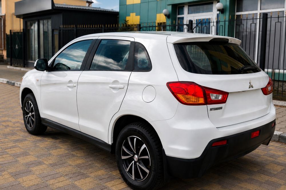 Автомобиль Mitsubishi ASX