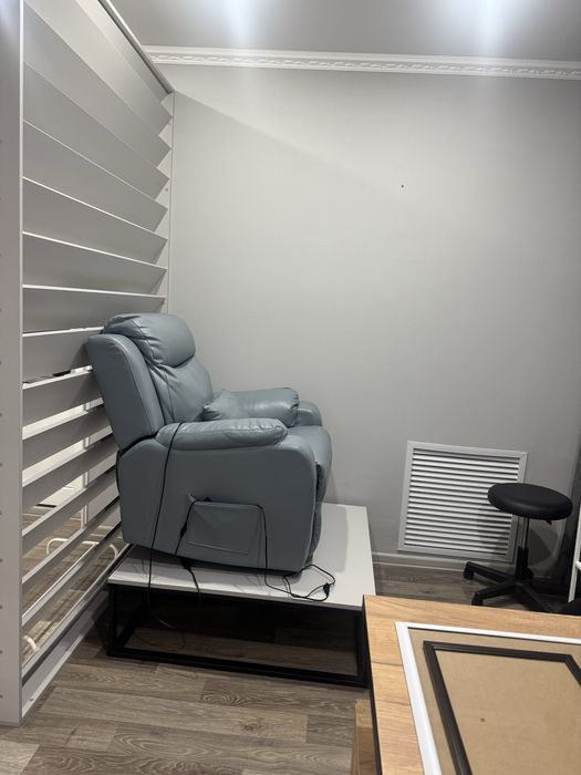 Сдам в аренду место для мастера маникюра