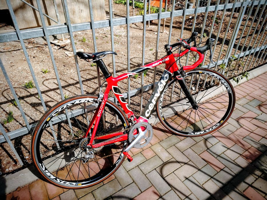 Cursiera Cervelo Soloist carbon echipare Shimano Dura Ace