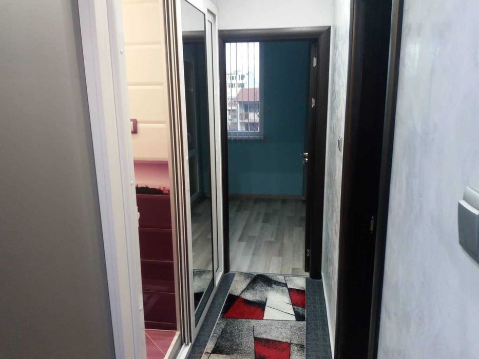 Продава се Тристаен апартамент в София, Люлин 10 - 68 кв.м за 2346 €/кв.м - Снимка #1