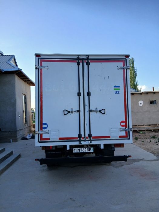 Isuzu 2014 nqr sotiladi