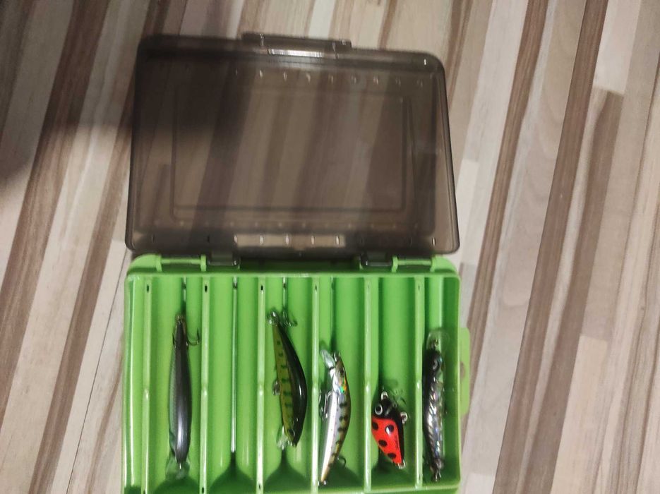 Воблери с кутия .