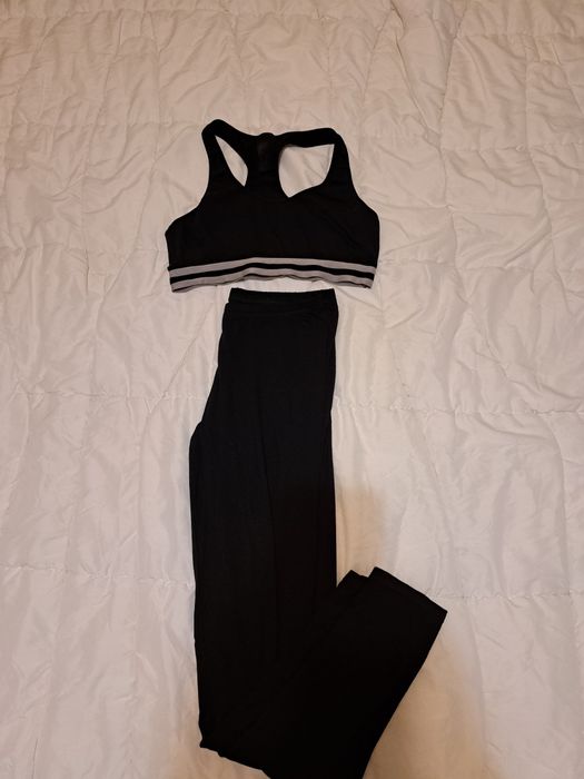 Спортен екип размер Хс-С