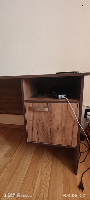 Продам стол офисный