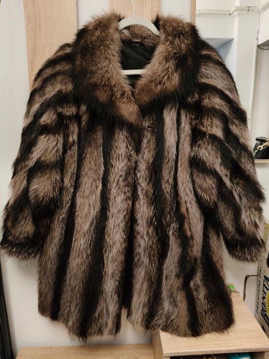 Blană naturală de nurcă „Kara” – stare impecabilă, mărime M-L
