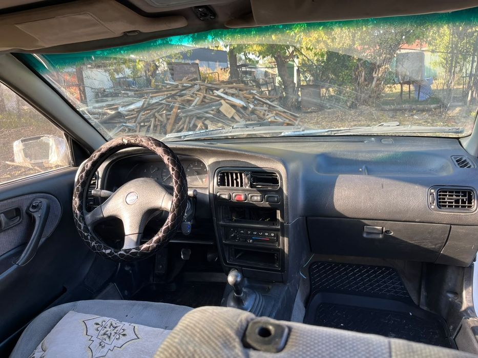 Nissan Primera 1991 года