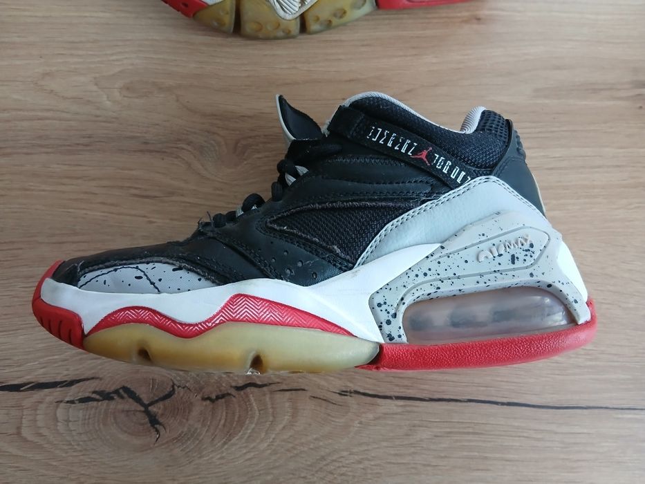 AIR JORDAN POINT LANE DA8032-060 marimea 35.5