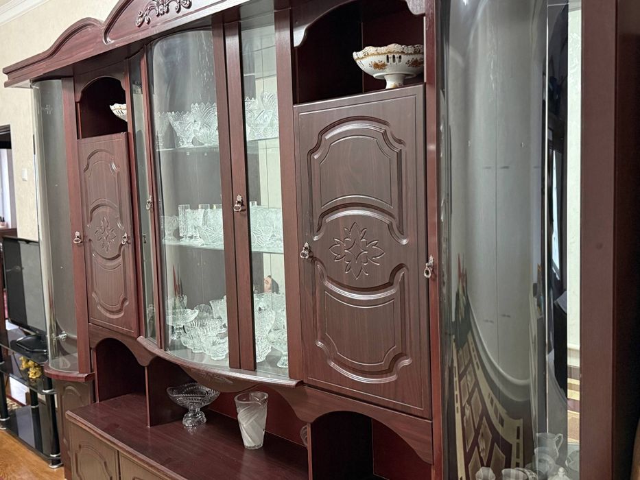 Сервант сатылады