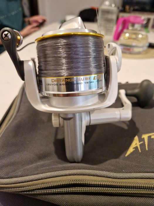 vand doua mulinete okuma distance surf 60