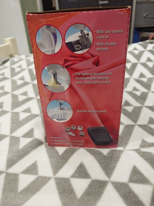 Мини швейная машинка
