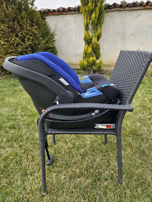 Сточе за кола Cybex Aton с iso-fix база