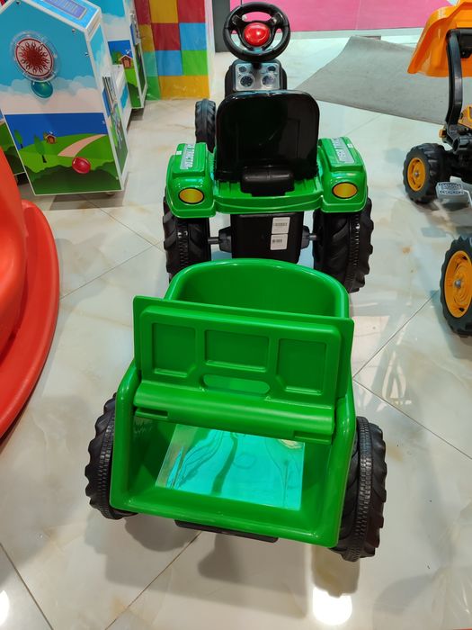 Трактор притсепли BIG