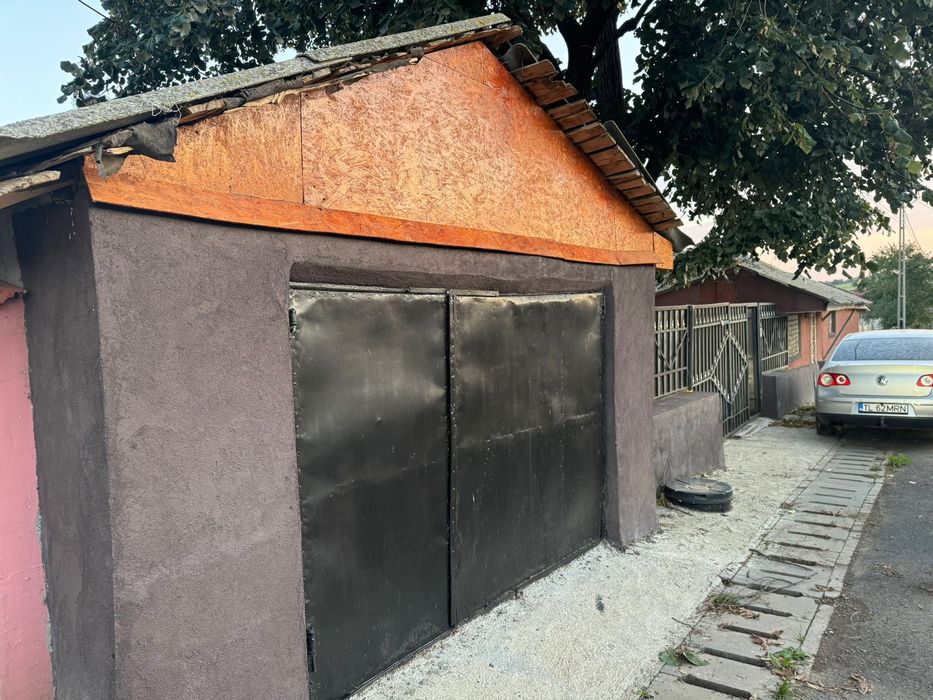 Casa de vanzare