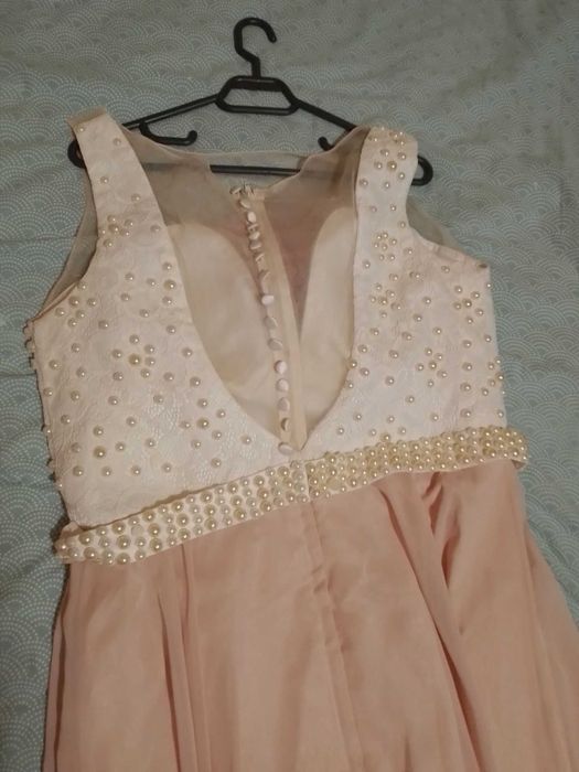 Rochie eleganta cu perle