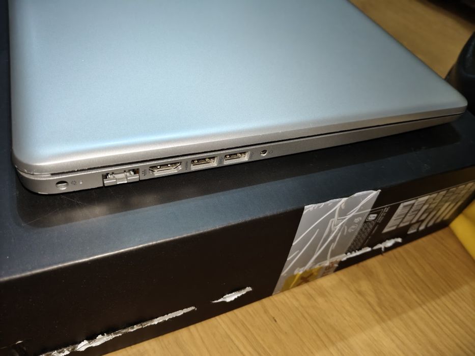 Laptop HP 17-by4013dx