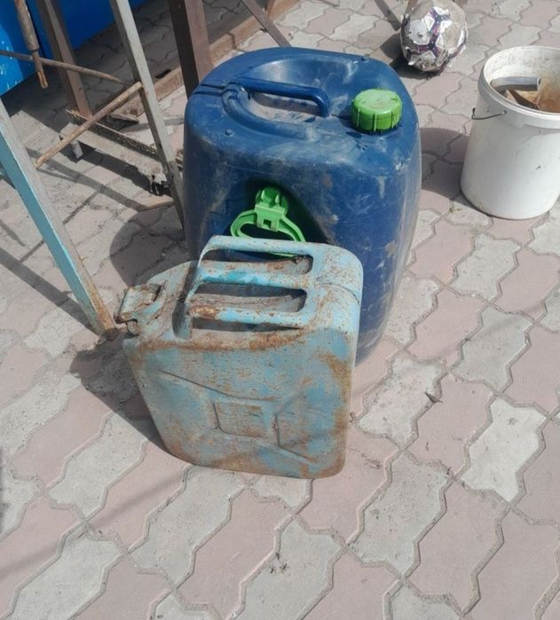Канистра продам продам