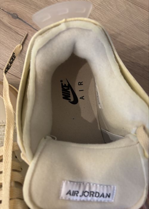 Jordan 4 Off-White