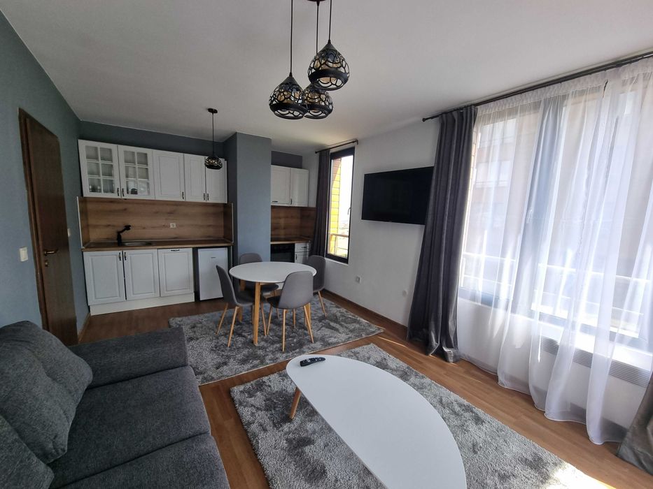 Продава се Тристаен апартамент в Разлог - 86 кв.м за 590 €/кв.м - Снимка #1