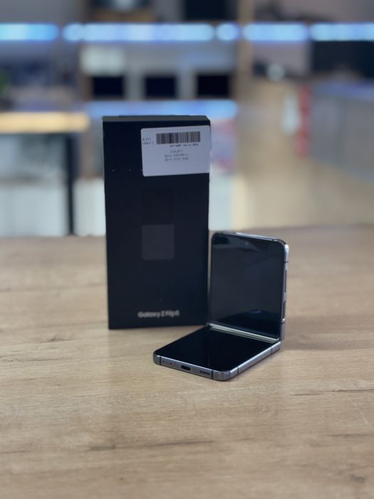 Samsung Z Flip5/Рассрочка 0-0-12