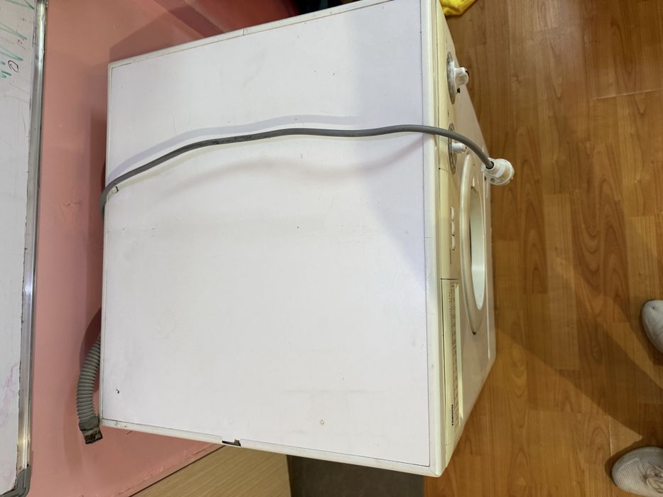 Стиральная машинка Zanussi