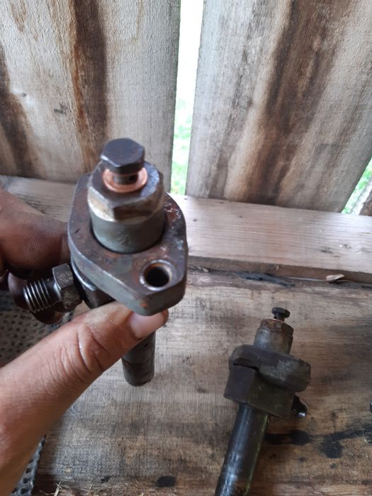 Injectoare steyr ,  chiuloasa pt modelele 40, 540 ,545